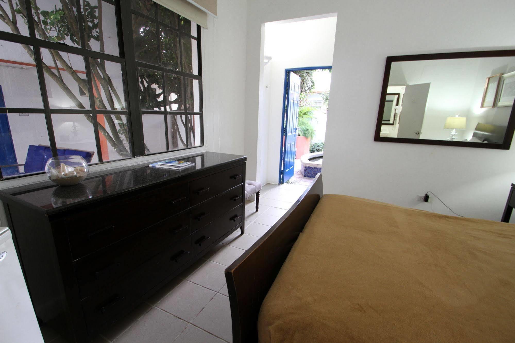 Tres Palmas Inn San Juan Dış mekan fotoğraf