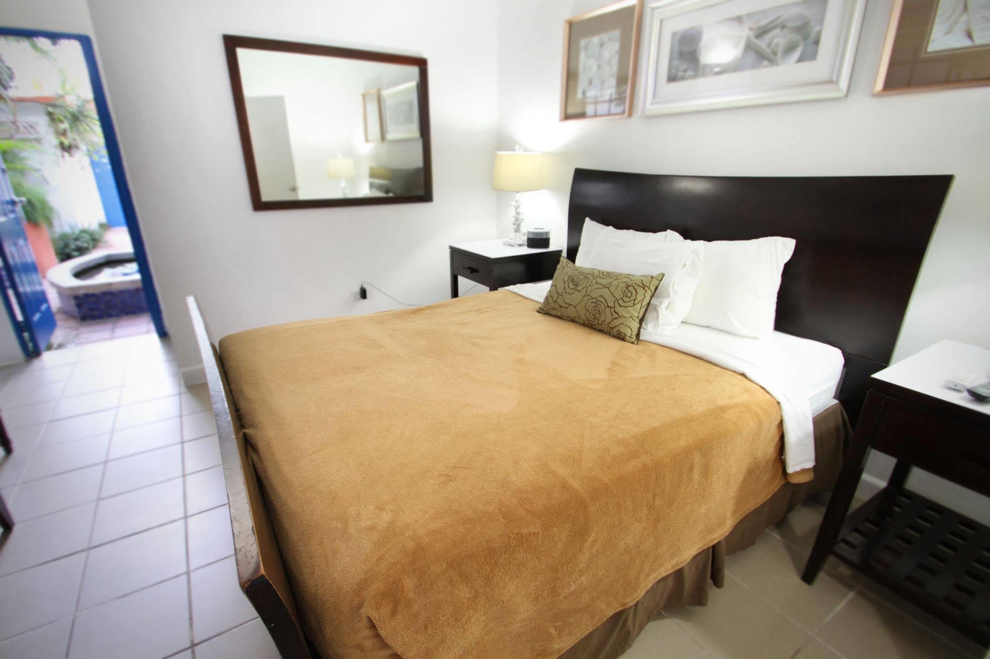 Tres Palmas Inn San Juan Dış mekan fotoğraf